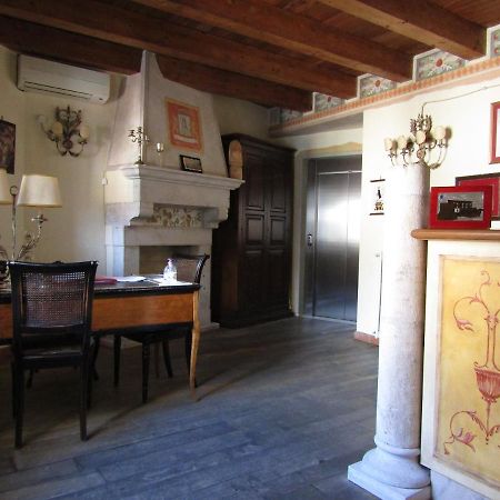 Antichi Feudi Dimora D'Epoca Hotel Teggiano Kültér fotó