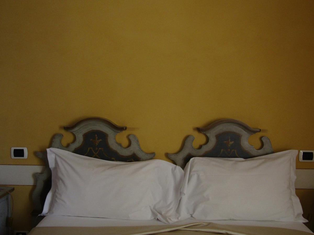 Antichi Feudi Dimora D'Epoca Hotel Teggiano Kültér fotó